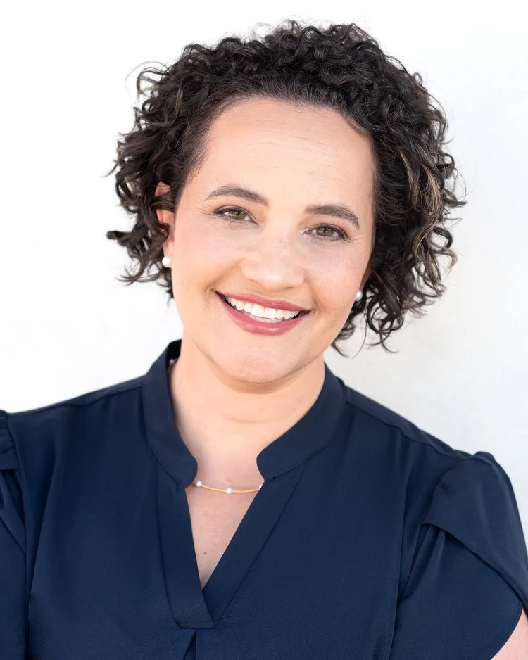Headshot of Erika Cuevas